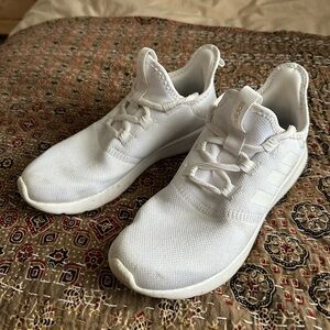 Adidas Sneakers Tennis Shoes in White Size Women’s 6.5